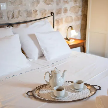 城墙度假屋 * 赫瓦尔