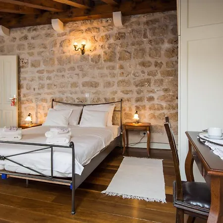 城墙度假屋 度假居 *