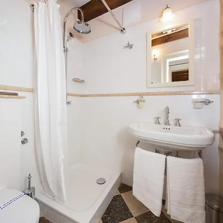 度假居 城墙度假屋 赫瓦尔