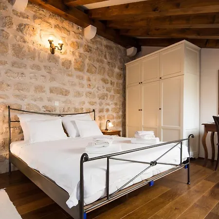Holiday home Walls *